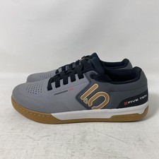 Scarpe mountain bike usato  Spedire a Italy