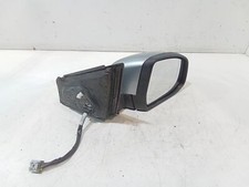 Specchietto retrovisore destro usato  Italia