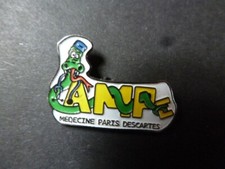 Pin student faluche d'occasion  Expédié en Belgium