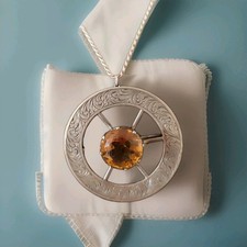 Ancienne broche victorienne d'occasion  Saumur