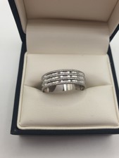 Edelstahl silber glitzer gebraucht kaufen Edelstahl silber glitzer gebraucht kaufen  Duisburg