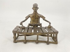 Usado, * STATUETTE FIGUR AFRIKA BENIN BALAFON SPIELER BRONZE MESSING VINTAGE comprar usado  Enviando para Brazil