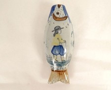 Usado, Secouette tabatière faïence HB Quimper poisson personnage breton XIXème comprar usado Usado, Secouette tabatière faïence HB Quimper poisson personnage breton XIXème comprar usado  Enviando para Brazil