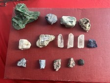 Lotto pezzi minerali usato  Sanremo