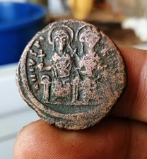 Monnaie médiévale byzantine d'occasion  Saint-Léonard-de-Noblat