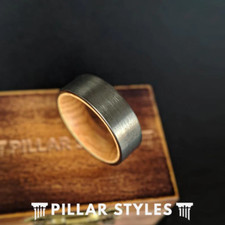 Usado, Anel de barril de uísque Gunmetal masculino aliança de casamento anel de tungstênio anel de madeira bourbon comprar usado  Enviando para Brazil