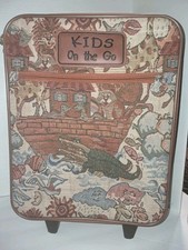 Kids suitcase vtg for sale  Booneville