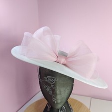 White pink large for sale  HIGH WYCOMBE