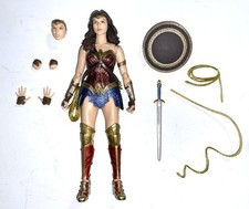 Boneco de ação SH Figuarts Liga da Justiça filme Mulher Maravilha 6” USADO*LEIA DESC* comprar usado  Enviando para Brazil