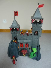 Playmobil chateau dragon d'occasion  Riorges