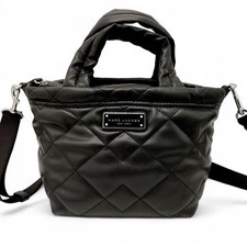 Mini bolsa tote Marc Jacobs acolchoada couro ecológico preta usada Japão comprar usado  Enviando para Brazil