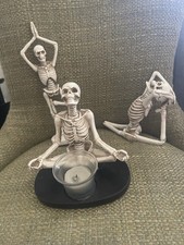 Set decorative yoga for sale  Spring Valley