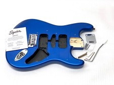 Guitarra Fender Squier Strat 2 pontos corpo tremolo com HARDWARE Lake Placid azul comprar usado  Enviando para Brazil
