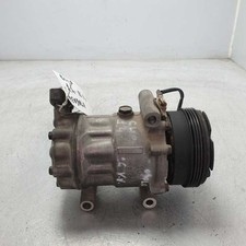 8200037058 compressore clima usato  Mineo