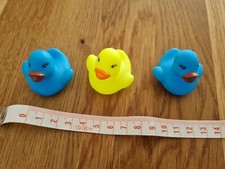 Badeente quietscheente gummien gebraucht kaufen  Rheinbach