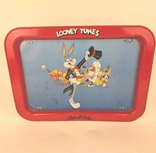Bandeja de TV vintage Looney Tunes insetos de mesa coelho anos 90 servindo metal Warner Bros comprar usado  Enviando para Brazil