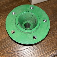 Rear axle hub d'occasion  Expédié en Belgium