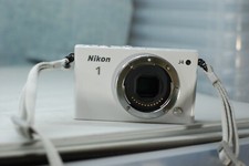 Nikon 18.4mp digital for sale  CAMBRIDGE