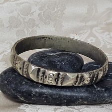 Bracelet jonc ancien d'occasion  Le Luc