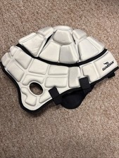 Capa capacete de futebol prata/branco nova com etiquetas Guardian Innovations soft shell comprar usado Capa capacete de futebol prata/branco nova com etiquetas Guardian Innovations soft shell comprar usado  Enviando para Brazil