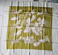 Carré foulard hermès d'occasion  Étaules