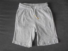 Short taille 6 d'occasion  Aulnoye-Aymeries