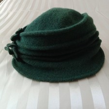 Flower felt hat for sale  ABERYSTWYTH