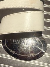 Cintura prada bianca usato  Verrayes
