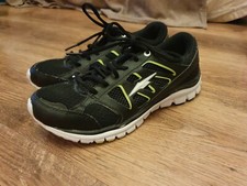 Running shoes trainers for sale  GRIMSBY
