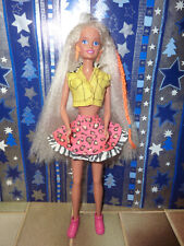 Poupée sindy cheveux d'occasion  Montebourg