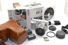 Kit fotocamera sony usato Kit fotocamera sony usato  Spedire a Italy