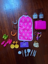 Barbie accessori vari usato  Modena