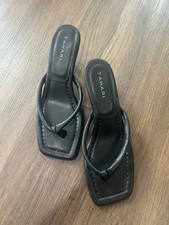 Tahari kitten heel for sale  Baldwin
