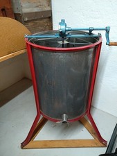 Honigschleuder kurbel waben gebraucht kaufen Honigschleuder kurbel waben gebraucht kaufen  Tutzing