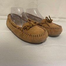 Minnetonka women tan for sale  Kingsburg