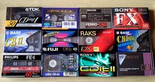Lot pcs audiocassette usato  Aprilia