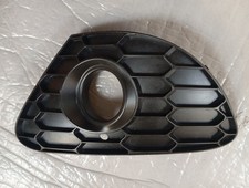 156085908 griglia fendinebbia usato 156085908 griglia fendinebbia usato  Torino