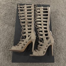 Usado, Botas/sandálias femininas gladiador Kendall+Kylie Emily bege stiletto tamanho 7.5  comprar usado  Enviando para Brazil