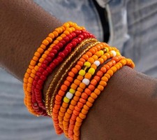 Bracciale donna pietre usato  Italia