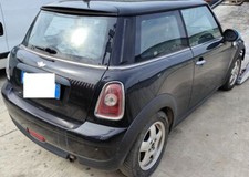 Ricambi auto usati usato  Barletta