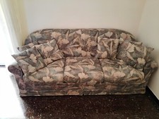 Divano letto ottime usato  Genova