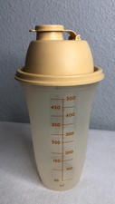 Copo liquidificador Tupperware Shaker vintage #844 bege acastanhado tampa de medição comprar usado Copo liquidificador Tupperware Shaker vintage #844 bege acastanhado tampa de medição comprar usado  Enviando para Brazil