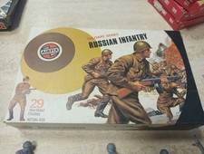 Soldatini airfix russi usato  Calcinaia