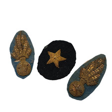 uniformes militaires anciens d'occasion uniformes militaires anciens d'occasion Saint-Jean-en-Royans