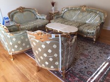 Living room set for sale  Great Neck
