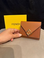 Portafoglio fendi usato Portafoglio fendi usato  Roma