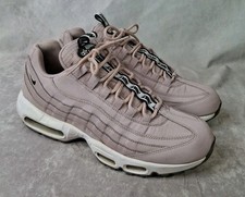 Size 10.5 nike d'occasion  Expédié en Belgium