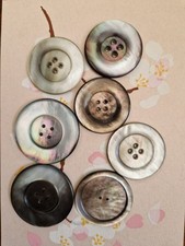 Grands boutons anciens d'occasion  Limonest