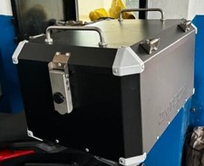 Top case tech usato  Ragusa