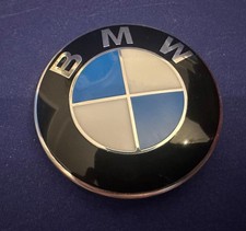 68 mm Durchmesser Emblem von BMW mit 4 Befestigung Stegen gewölbt Plastik comprar usado  Enviando para Brazil